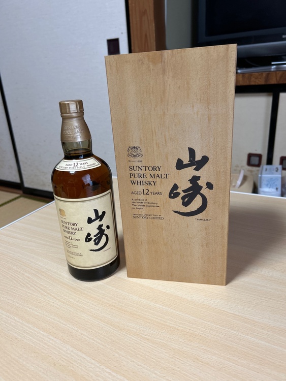 ウイスキー サントリー山崎 （お酒）の商品画像 - 査定依頼日：2026年5月4日 - 最高査定価格：50,000円
