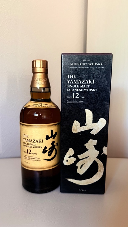 山崎12年（お酒）の商品画像 - 査定依頼日：2026年5月19日 - 最高査定価格：21,400円