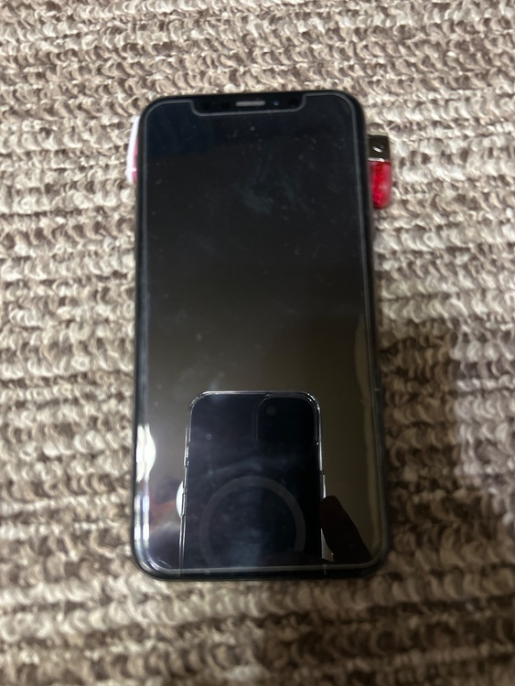 iPhone iPhoneX 256GB docomo（スマホ）の商品画像 - 査定依頼日：2026年5月26日 - 最高査定価格：7,500円