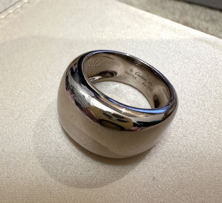 カルティエ　ヌーベルバーグWG 55号（金・貴金属）の商品画像 - 査定依頼日：2026年3月6日 - 最高査定価格：400,000円