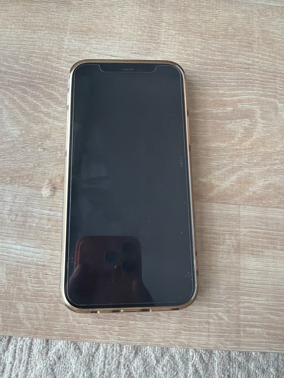 iPhone iPhone 12 Pro 128GB Softbank（スマホ）の商品画像 - 査定依頼日：2026年9月6日 - 最高査定価格：22,500円
