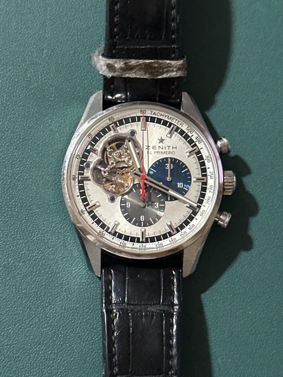 ゼニス エルプリメロ 03.2040.（高級時計）の商品画像 - 査定依頼日：2025年9月20日 - 最高査定価格：620,000円