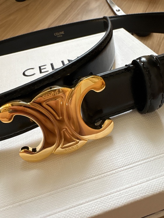 セリーヌ  （ブランドバッグ）の商品画像 - 査定依頼日：2025年8月12日 - 最高査定価格：50,000円