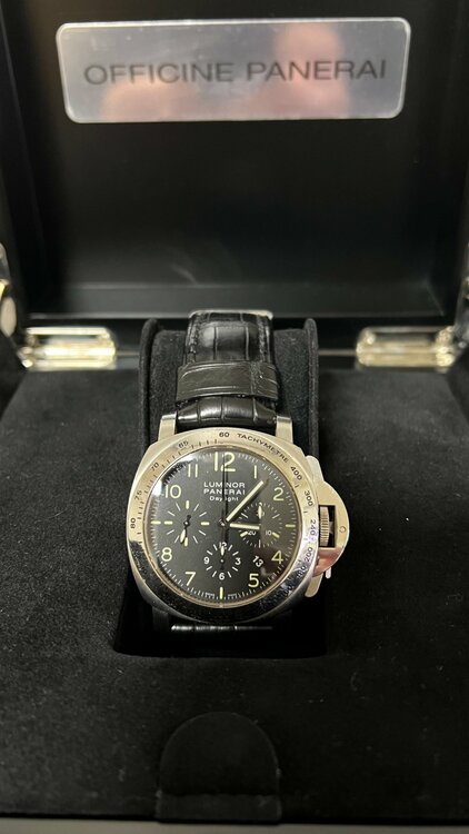 パネライ ルミノール 0019（高級時計）の商品画像 - 査定依頼日：2026年1月16日 - 最高査定価格：620,000円