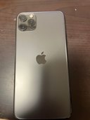 iPhone11ProMax64ブラック（スマホ）の商品画像 - 査定依頼日：2022年8月24日 - 最高査定価格：5,500円