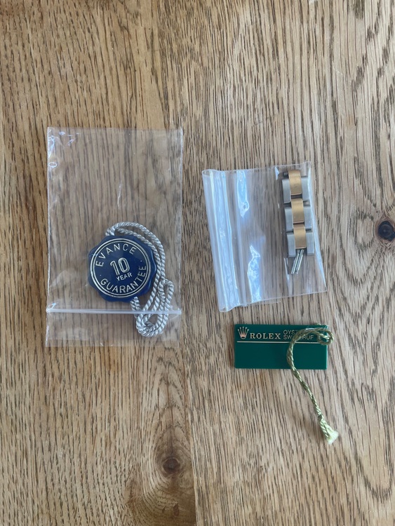 ロレックス パーペチュアル オイスターパーペチュアル（高級時計）の商品画像 - 査定依頼日：2025年7月30日 - 最高査定価格：510,000円