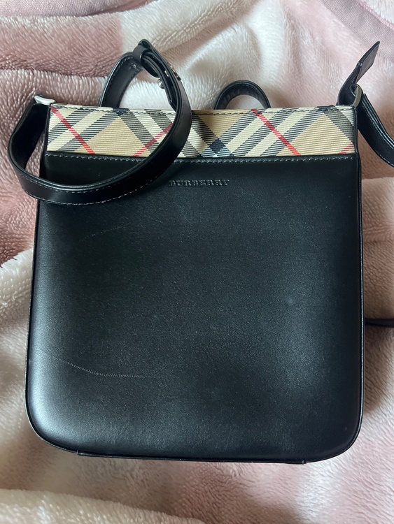 その他 バーバリー （ブランドバッグ）の商品画像 - 査定依頼日：2025年12月23日 - 最高査定価格：5,000円