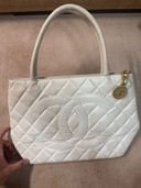 CHANEL キャビアスキン（ブランドバッグ）の商品画像 - 査定依頼日：2026年9月2日 - 最高査定価格：100,000円