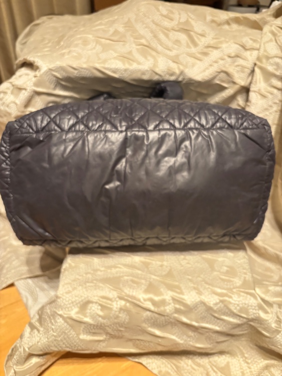 コココクーン　トートMM 黒（ブランドバッグ）の商品画像 - 査定依頼日：2026年3月31日 - 最高査定価格：160,000円