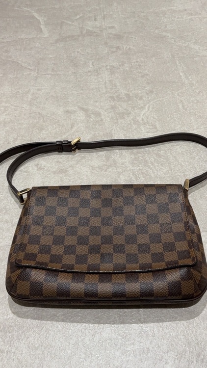 ダミエ（ブランドバッグ）の商品画像 - 査定依頼日：2025年10月17日 - 最高査定価格：110,000円