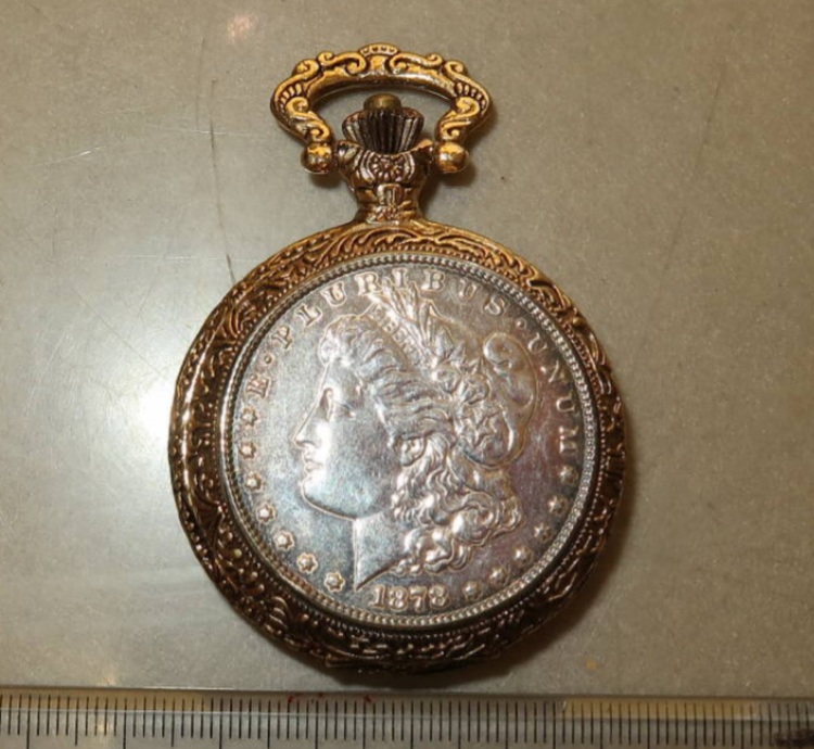 懐中時計　モルガンダラー銀貨（美術品・骨董品）の商品画像 - 査定依頼日：2025年10月13日 - 最高査定価格：1,000円