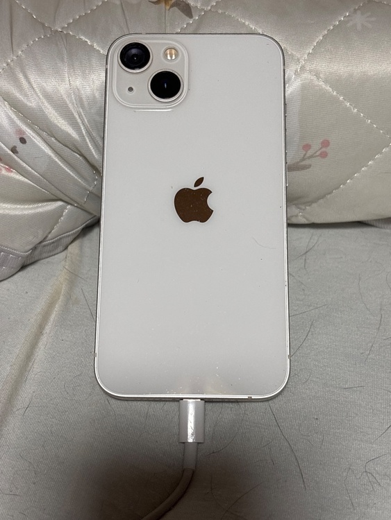 iPhone iPhone 13 128GB SIMフリー（スマホ）の商品画像 - 査定依頼日：2026年6月19日 - 最高査定価格：32,500円