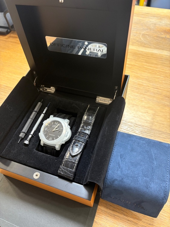 パネライ ルミノール PAM0031（高級時計）の商品画像 - 査定依頼日：2026年3月8日 - 最高査定価格：550,000円