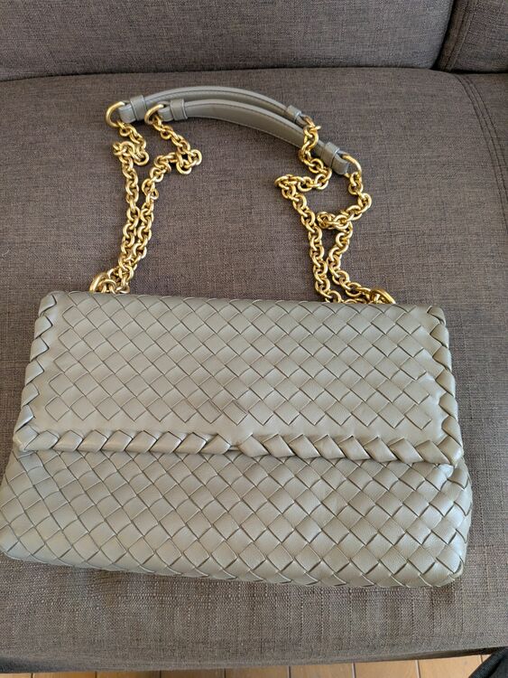 ボッテガ・ヴェネタ  （ブランドバッグ）の商品画像 - 査定依頼日：2025年12月3日 - 最高査定価格：80,000円