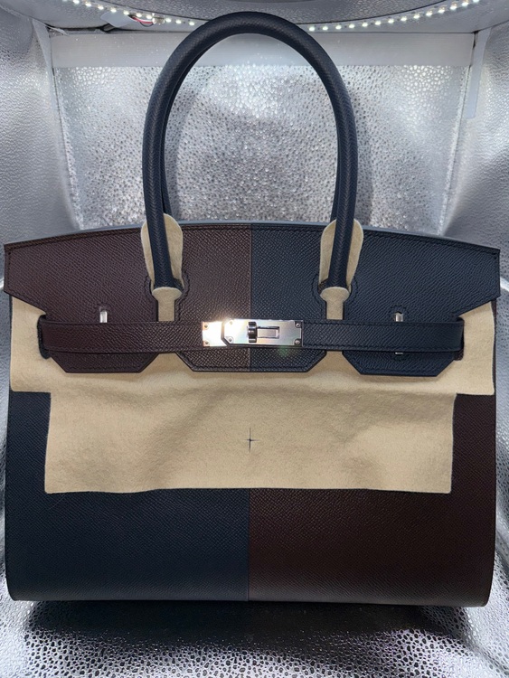 エルメス バーキン （ブランドバッグ）の商品画像 - 査定依頼日：2025年10月6日 - 最高査定価格：2,300,000円