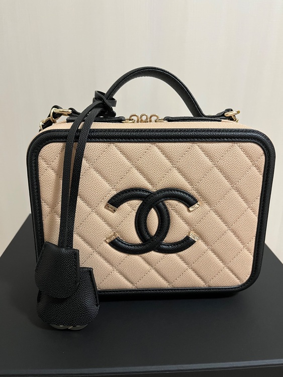 シャネル シャネル(その他) （ブランドバッグ）の商品画像 - 査定依頼日：2025年6月13日 - 最高査定価格：400,000円