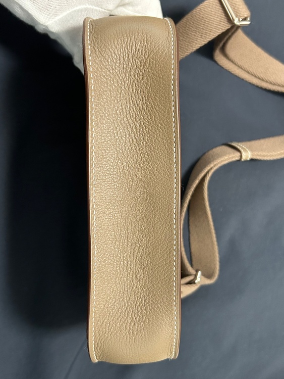 ジプシエールミニ（ブランドバッグ）の商品画像 - 査定依頼日：2025年12月6日 - 最高査定価格：850,000円