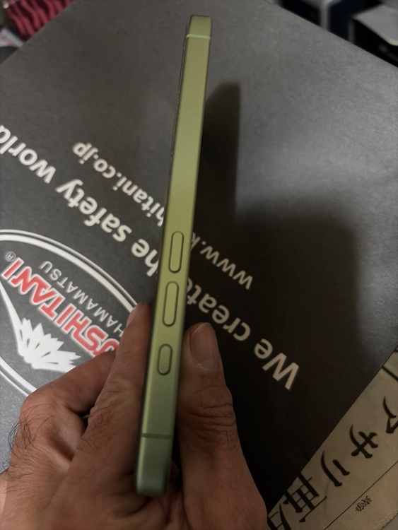 iPhone 17 256GB SIMフリー（スマホ）の商品画像 - 査定依頼日：2026年1月25日 - 最高査定価格：108,000円