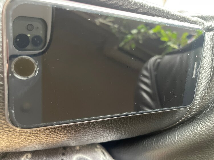 MQ842J/A（スマホ）の商品画像 - 査定依頼日：2025年4月25日 - 最高査定価格：9,000円