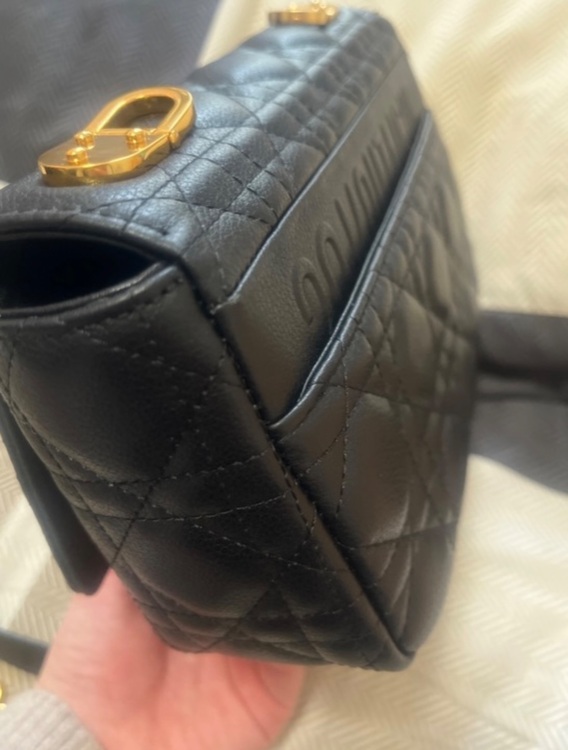 ショルダーバッグ（ブランドバッグ）の商品画像 - 査定依頼日：2025年11月5日 - 最高査定価格：260,000円