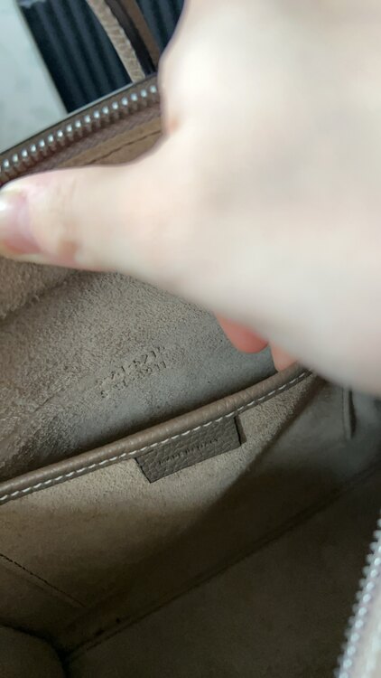 セリーヌ  （ブランドバッグ）の商品画像 - 査定依頼日：2025年2月1日 - 最高査定価格：120,000円