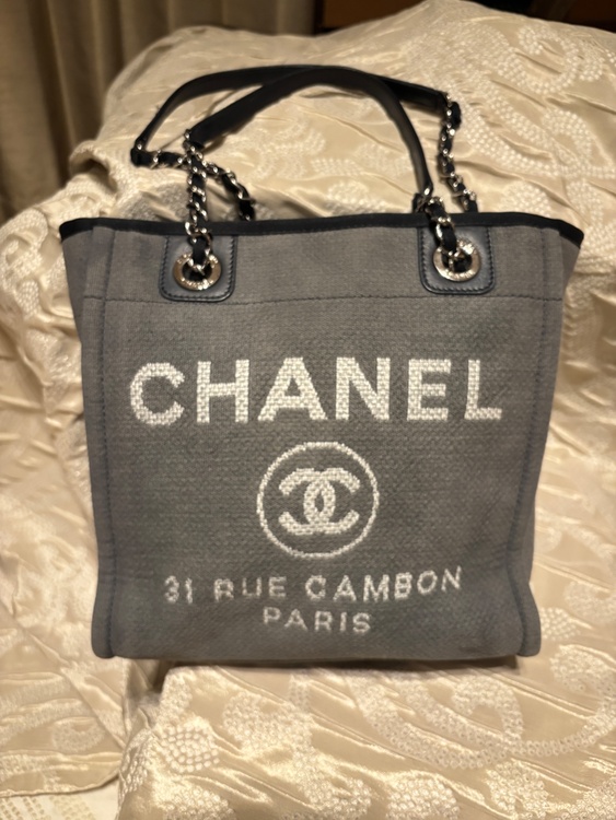 ドーヴィルPM（ブランドバッグ）の商品画像 - 査定依頼日：2026年3月30日 - 最高査定価格：220,000円