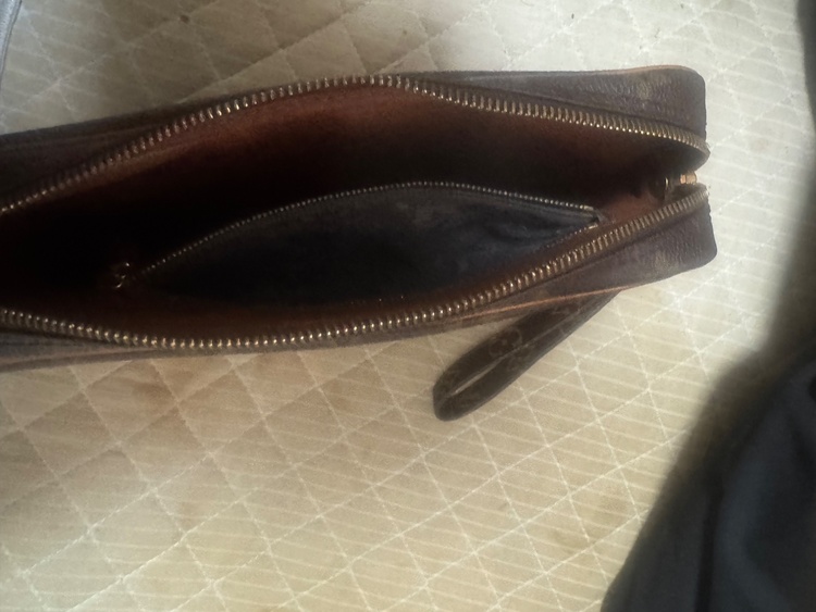 ルイヴィトン モノグラム （ブランドバッグ）の商品画像 - 査定依頼日：2026年3月29日 - 最高査定価格：30,000円