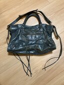 ザ・シティ（ブランドバッグ）の商品画像 - 査定依頼日：2023年11月27日 - 最高査定価格：10,000円