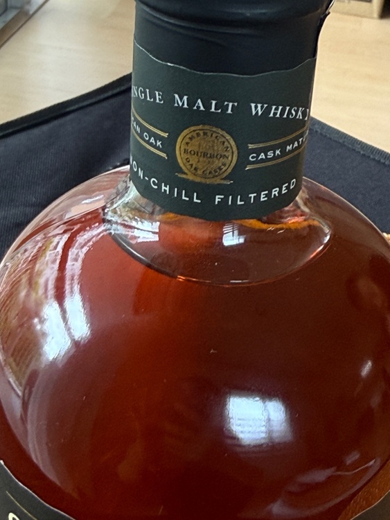 Sullivans Cove American Oak Single Cask⁠（お酒）の商品画像 - 査定依頼日：2026年8月16日 - 最高査定価格：60,000円