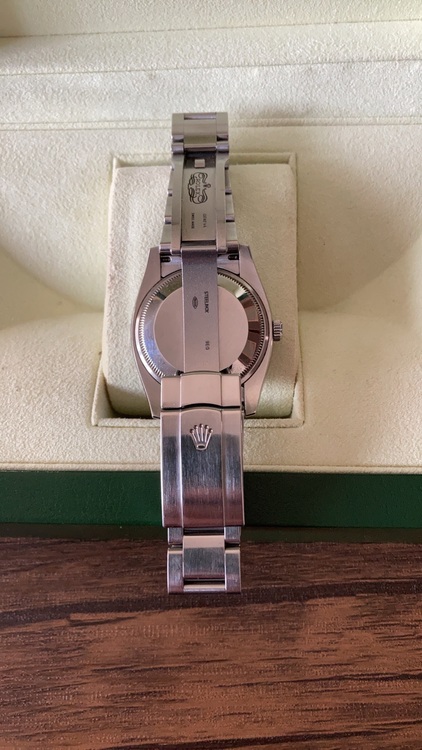 114200（高級時計）の商品画像 - 査定依頼日：2025年8月30日 - 最高査定価格：800,000円