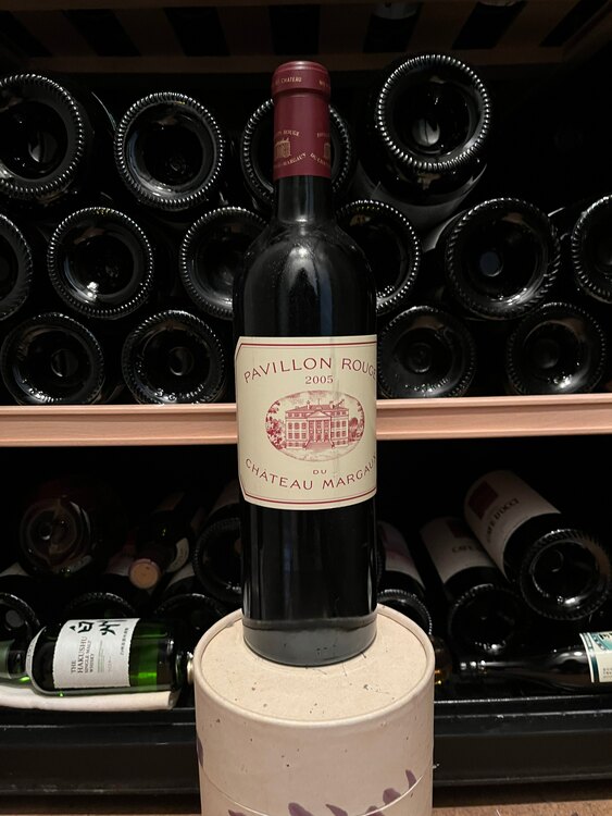 5大シャトーセカンド　2005 5本セット（お酒）の商品画像 - 査定依頼日：2025年3月8日 - 最高査定価格：95,000円