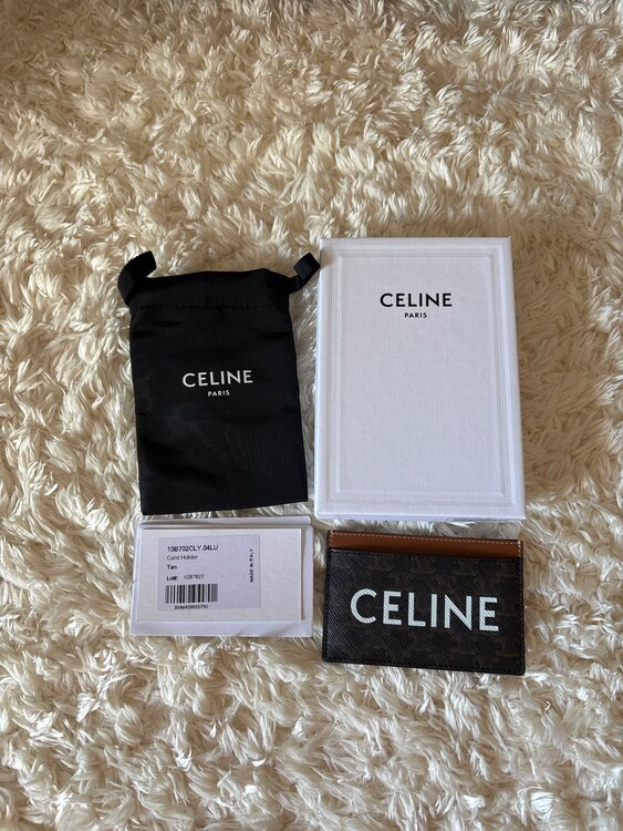 カードケース（古着・ファッション）の商品画像 - 査定依頼日：2025年1月25日 - 最高査定価格：10,000円