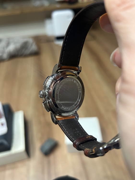 IWC ポルトフィーノ h（高級時計）の商品画像 - 査定依頼日：2026年4月15日 - 最高査定価格：420,000円