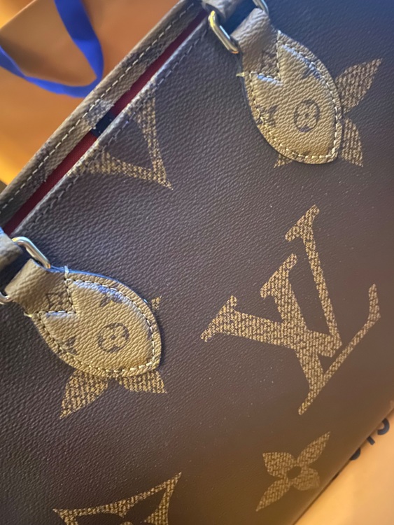 ルイヴィトン モノグラム （ブランドバッグ）の商品画像 - 査定依頼日：2025年11月24日 - 最高査定価格：250,000円