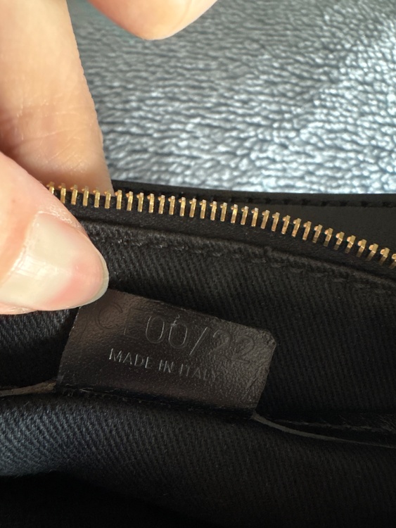 セリーヌ  （ブランドバッグ）の商品画像 - 査定依頼日：2025年12月30日 - 最高査定価格：20,000円