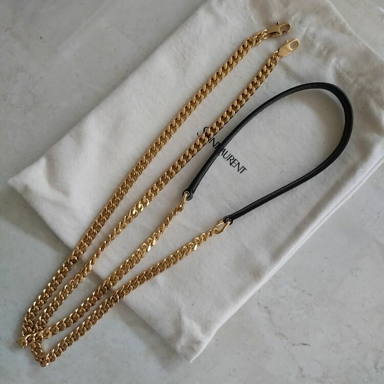 イブサンローラン  （ブランドバッグ）の商品画像 - 査定依頼日：2025年11月21日 - 最高査定価格：130,000円