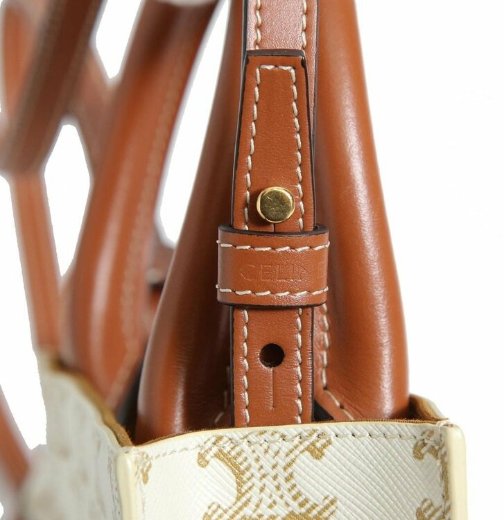 セリーヌ  （ブランドバッグ）の商品画像 - 査定依頼日：2025年12月25日 - 最高査定価格：85,000円