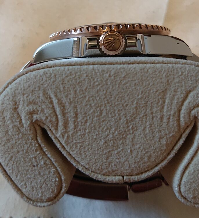 GMT-マスター2（高級時計）の商品画像 - 査定依頼日：2025年9月21日 - 最高査定価格：2,900,000円