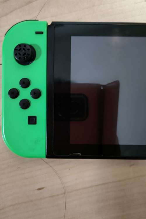 スイッチ（ゲーム機本体・ゲームソフト）の商品画像 - 査定依頼日：2023年11月7日 - 最高査定価格：15,000円