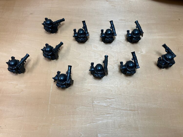 SDガンダム FS (黒い三連星専用高機動型ザクⅡ)×10個（その他のおもちゃ）の商品画像 - 査定依頼日：2025年3月24日