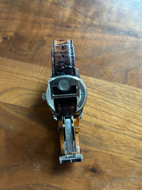 ポルトギーゼ・オートマティック IW500704（高級時計）の商品画像 - 査定依頼日：2025年10月4日 - 最高査定価格：710,000円