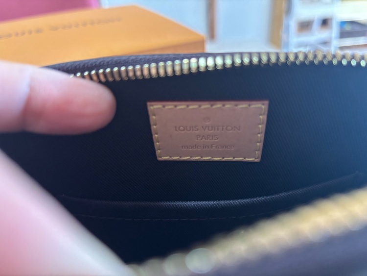 ルイヴィトン アルマ （ブランドバッグ）の商品画像 - 査定依頼日：2025年12月17日 - 最高査定価格：135,000円