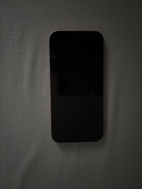 iPhone iPhone 15 128GB Softbank（スマホ）の商品画像 - 査定依頼日：2026年8月9日 - 最高査定価格：70,000円
