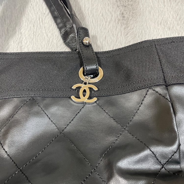 CHANEL シャネル パリビアリッツ トート（ブランドバッグ）の商品画像 - 査定依頼日：2025年12月9日 - 最高査定価格：110,000円