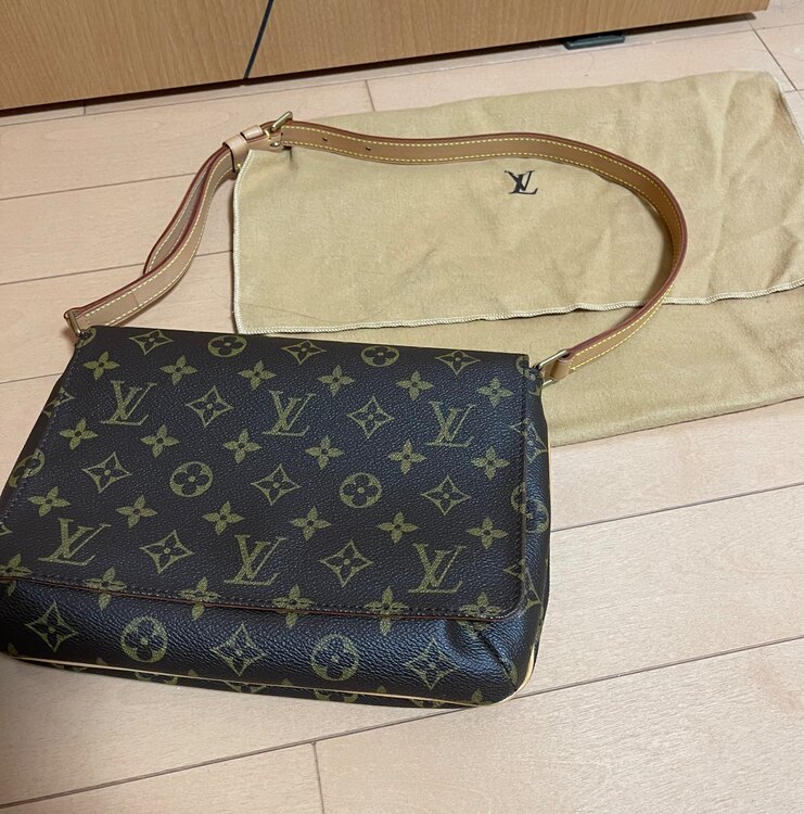 ミュゼットタンゴ（ブランドバッグ）の商品画像 - 査定依頼日：2024年12月25日 - 最高査定価格：60,000円