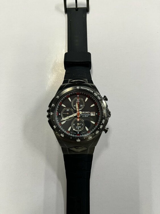 ジウジアーロ・デザイン　マッキナ・スポルティーバ（高級時計）の商品画像 - 査定依頼日：2026年4月16日 - 最高査定価格：5,000円