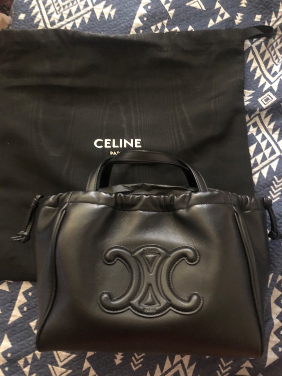 セリーヌ  （ブランドバッグ）の商品画像 - 査定依頼日：2025年7月28日 - 最高査定価格：200,000円