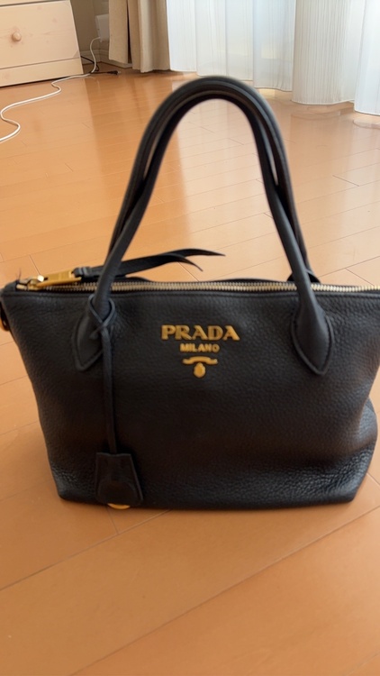 プラダ  （ブランドバッグ）の商品画像 - 査定依頼日：2026年4月12日 - 最高査定価格：130,000円