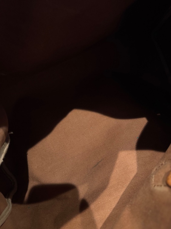 ルイヴィトン（ブランドバッグ）の商品画像 - 査定依頼日：2025年11月18日 - 最高査定価格：25,000円