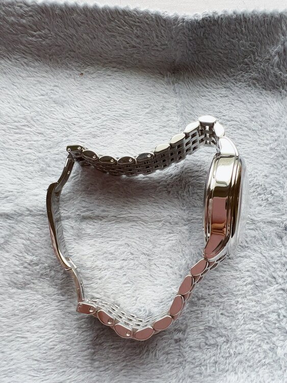 ゼニス エルプリメロ （高級時計）の商品画像 - 査定依頼日：2025年4月23日 - 最高査定価格：170,000円